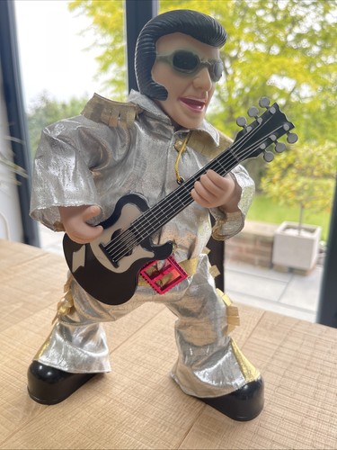 Animated elvis style singing - animated,