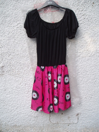 Rubies rock roll - roll, pink