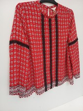 Womens lightweight Blouse size