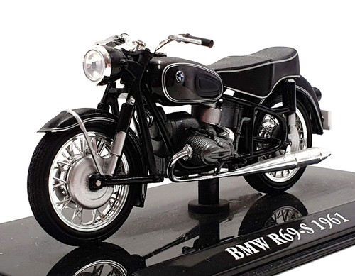 Atlas editions scale 4 - 1/24,