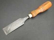 VINTAGE 1 1/2 INCH CARPENTERS