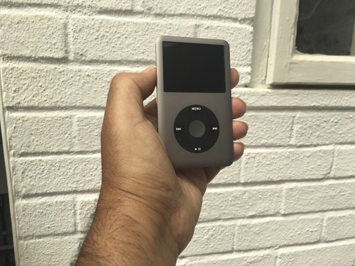 Apple ipod classic 160gb - classic,