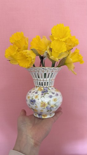 The regal porcelain - regal,