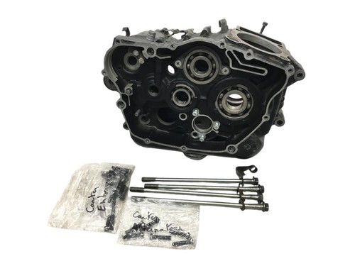 Yamaha 250 engine cover - yamaha, xt