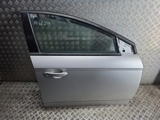 Ford Mondeo Mk4 07-14 O/S Drivers Right Front Door 58 Silver complete 