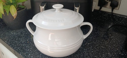Creuset large 8 - large, litre