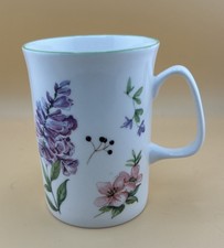 Vintage Floral Rose Of England Bone China Mug New Condition