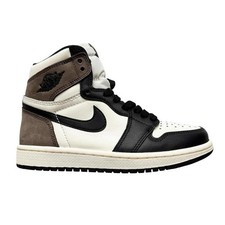 Air Jordan 1 Retro High OG "Dark Mocha" Trainers UK 3