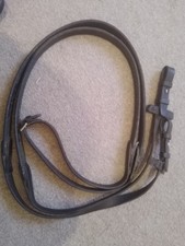 Stubben Rubber Reins With Hooks Cob/Full Black