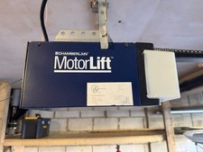 Chamberlain Motorlift 4000MLUK Electric Gate & Garage Door Opener – Complete Set