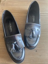 RUSSELL AND BROMLEY TASSEL