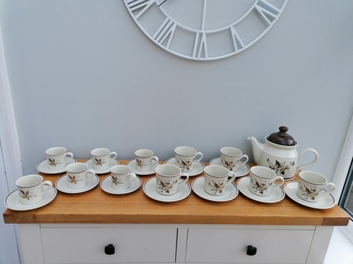 Royal doulton wild - wild, 25