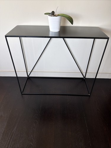 Calligaris thin console - “thin”,