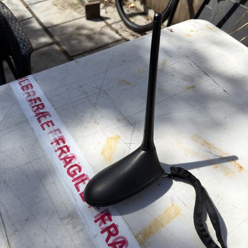 Genuine fiat 500 aerial - &, base