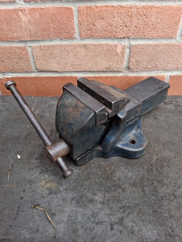 Woden no2 bench vice - bench,