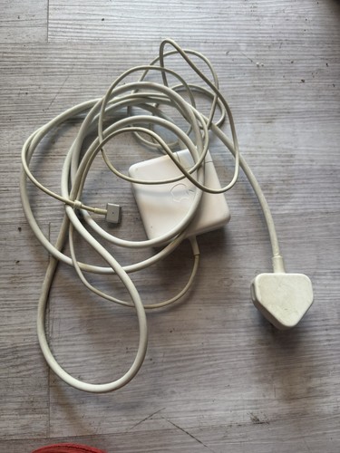 Genuine apple 60w magsafe - genuine,