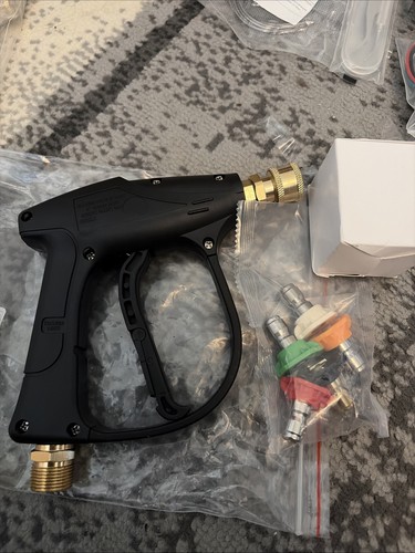 Short pressure washer gun - gun, with