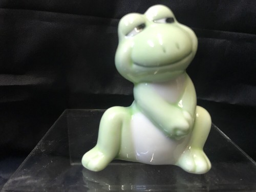 Emotions cute adorable frog - cute,