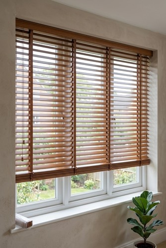 Pvc woodgrain venetian - woodgrain, blind