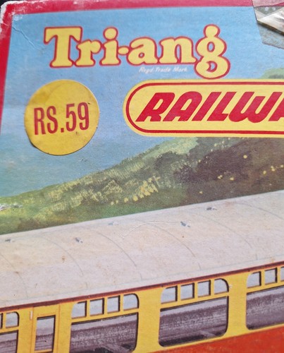 Tri ang hornby train - rs.59,