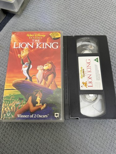 The lion king walt disney - the,