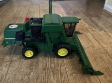 BRUDER TOYS JOHN DEERE T670i