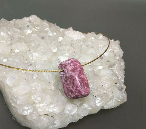 Exclusive thulite pendant - , 12g
