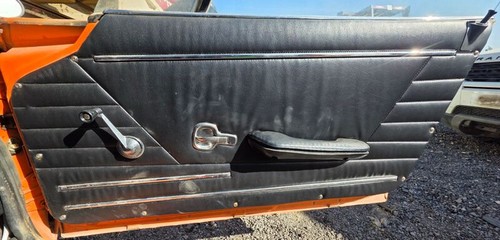 Front door trim rh - trim,