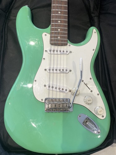 Vintage stratocaster - vintage, v6