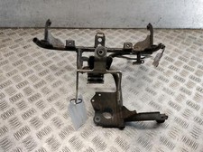2014 YAMAHA YP 250 R X-MAX Fairing Bracket(s)