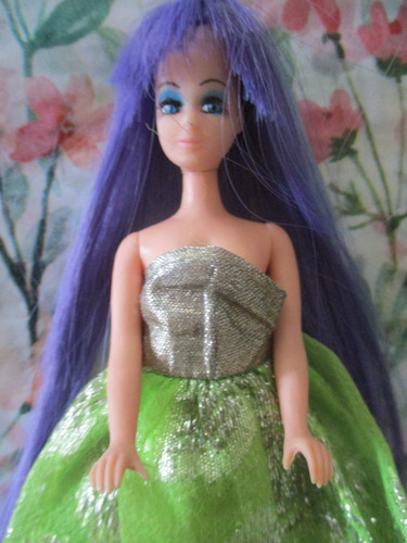 Pippa dawn topper doll - dawn, with