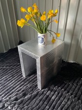 Accent silver mock Croc side