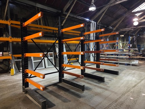 Cantilever racking heavy - heavy, duty