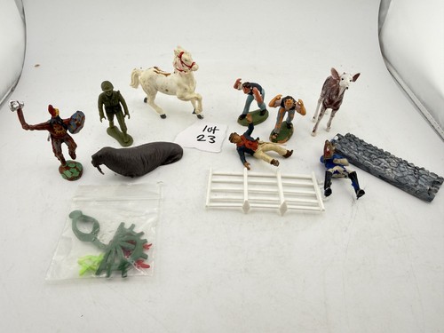 Vintage toy soldier - vintage, animal