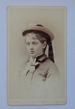 CDV OF A PRETTY 19TH CENTURY