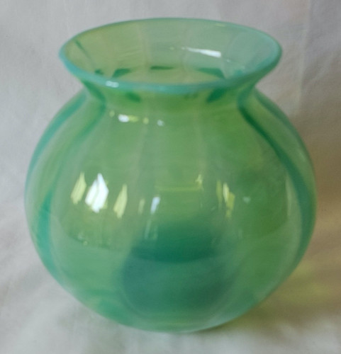 Green opaline vaseline - vaseline, glass