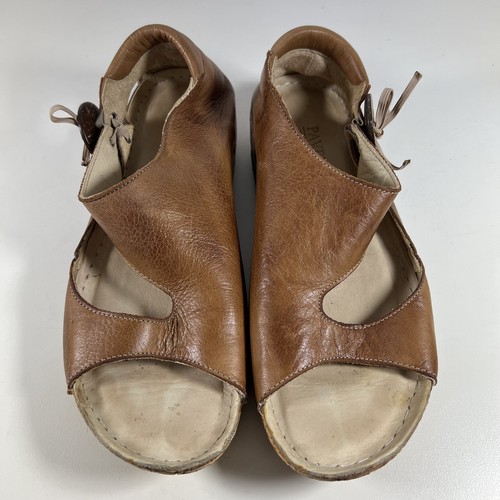 Pavers tan leather wedge - pavers,