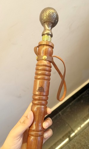 Brass shoe horn round - shoe,