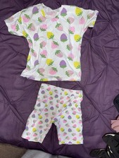 New 2 Piece Pj Set Aged 4-5yrs