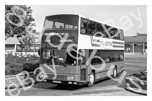 Bus photograph fife scottish - photograph,