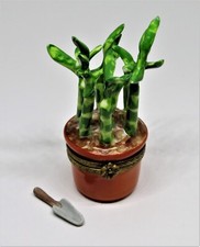 LIMOGES FRANCE BOX - ROCHARD -