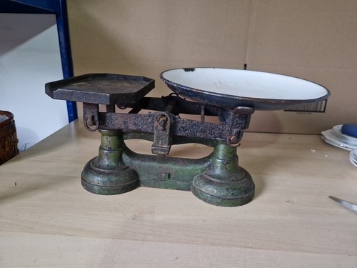 Vintage green cast iron - ,