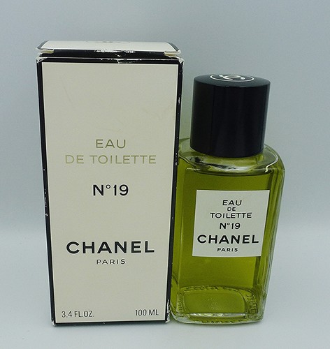 Vintage chanel no 19 - ***,
