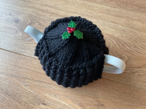 Hand knitted tea cosy - ,, fits