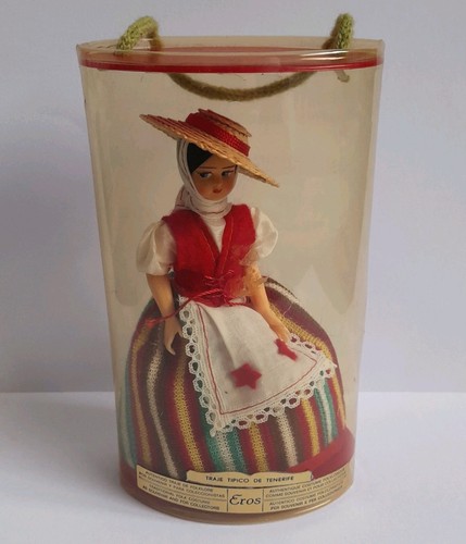 Vintage souvenir doll - souvenir,