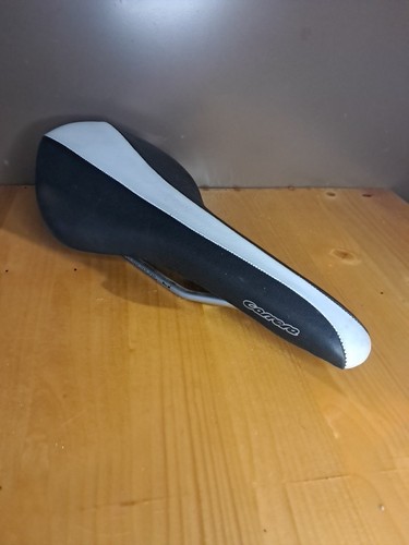 Carrera mountain bike saddle - carrera,