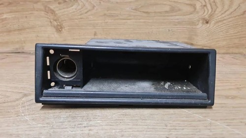 Volvo 940 944 - 944, cigarette