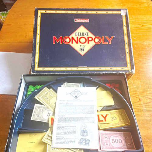 Waddingtons deluxe monopoly - waddingtons,