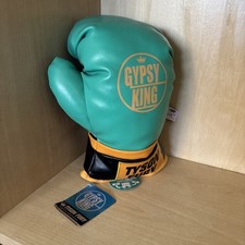 TYSON FURY GYPSY KING PUNCHING BOXING GLOVE PLUSHY MERCHANDISE COLLECTABLE 