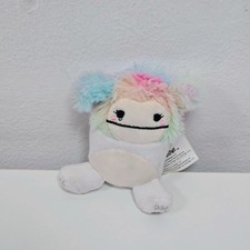 Squishmallow Squishville Zaylee Bigfoot 2" Mini Tiny Squishmallow Rainbow Yeti